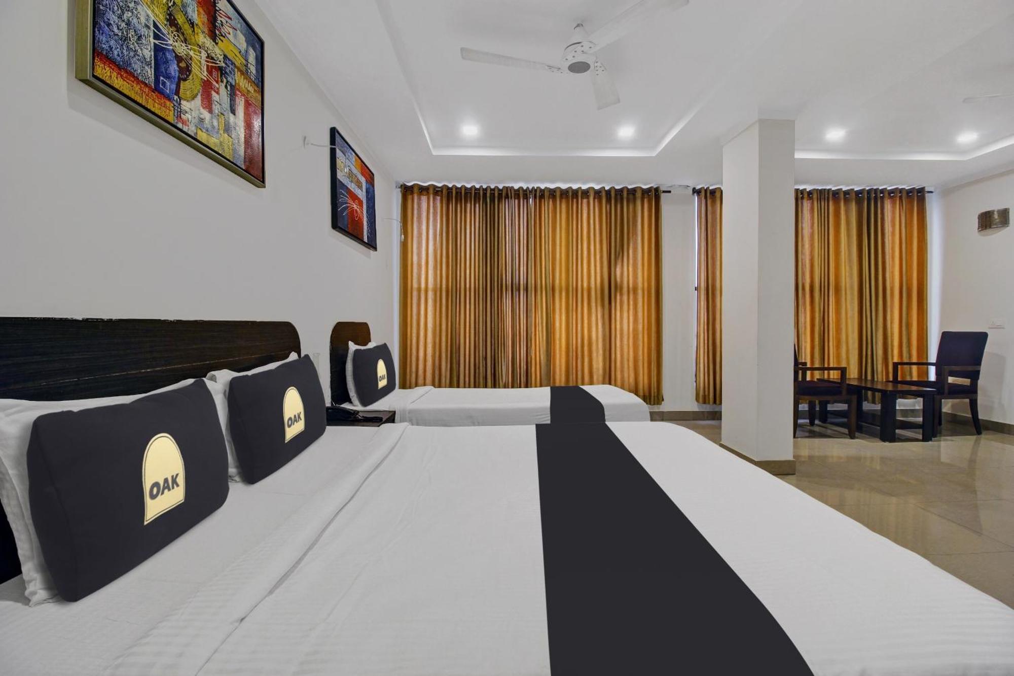 Super Townhouse Oak Lb Nagar Ramoji Hyderabad Exterior foto