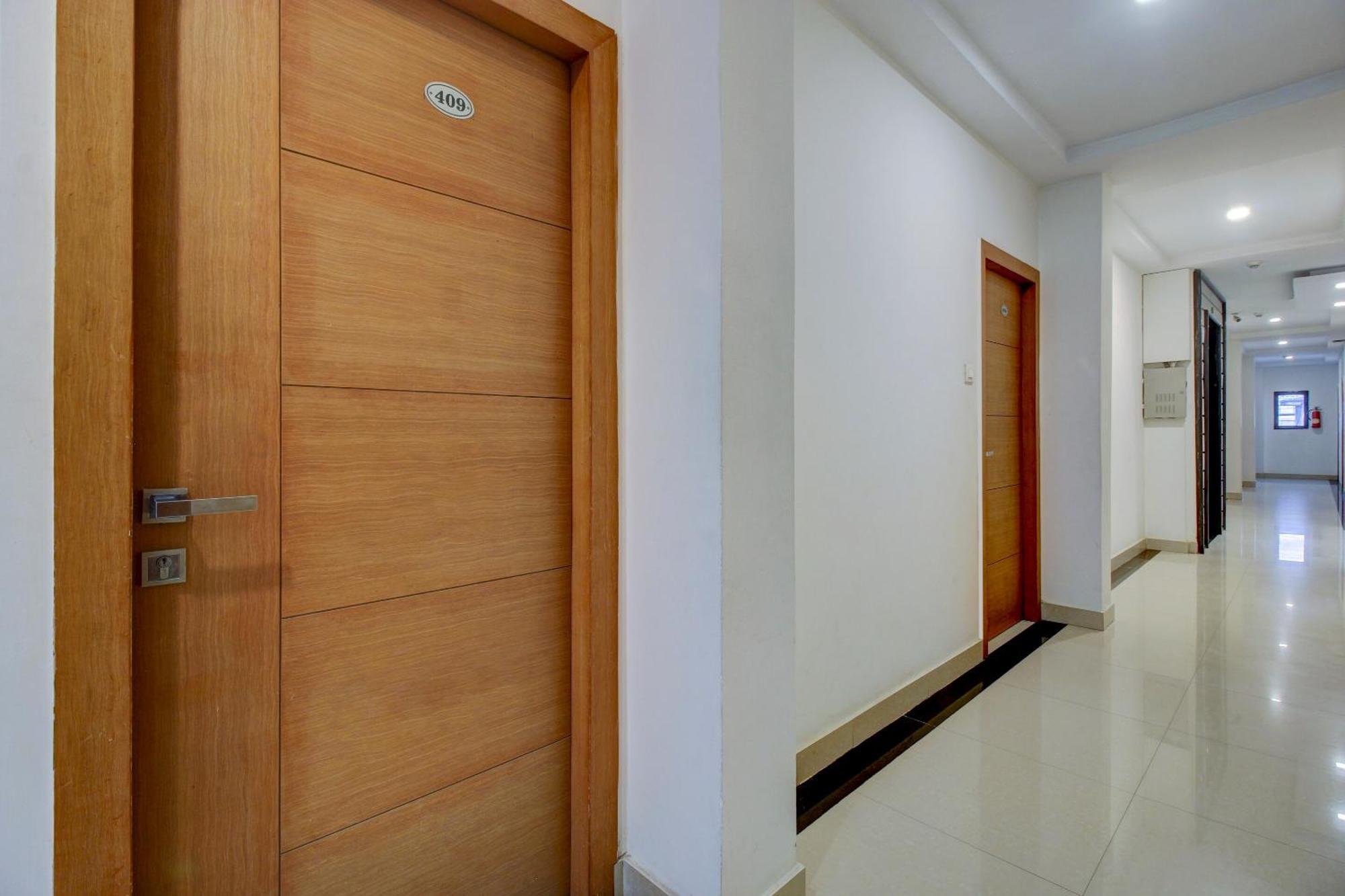 Super Townhouse Oak Lb Nagar Ramoji Hyderabad Exterior foto